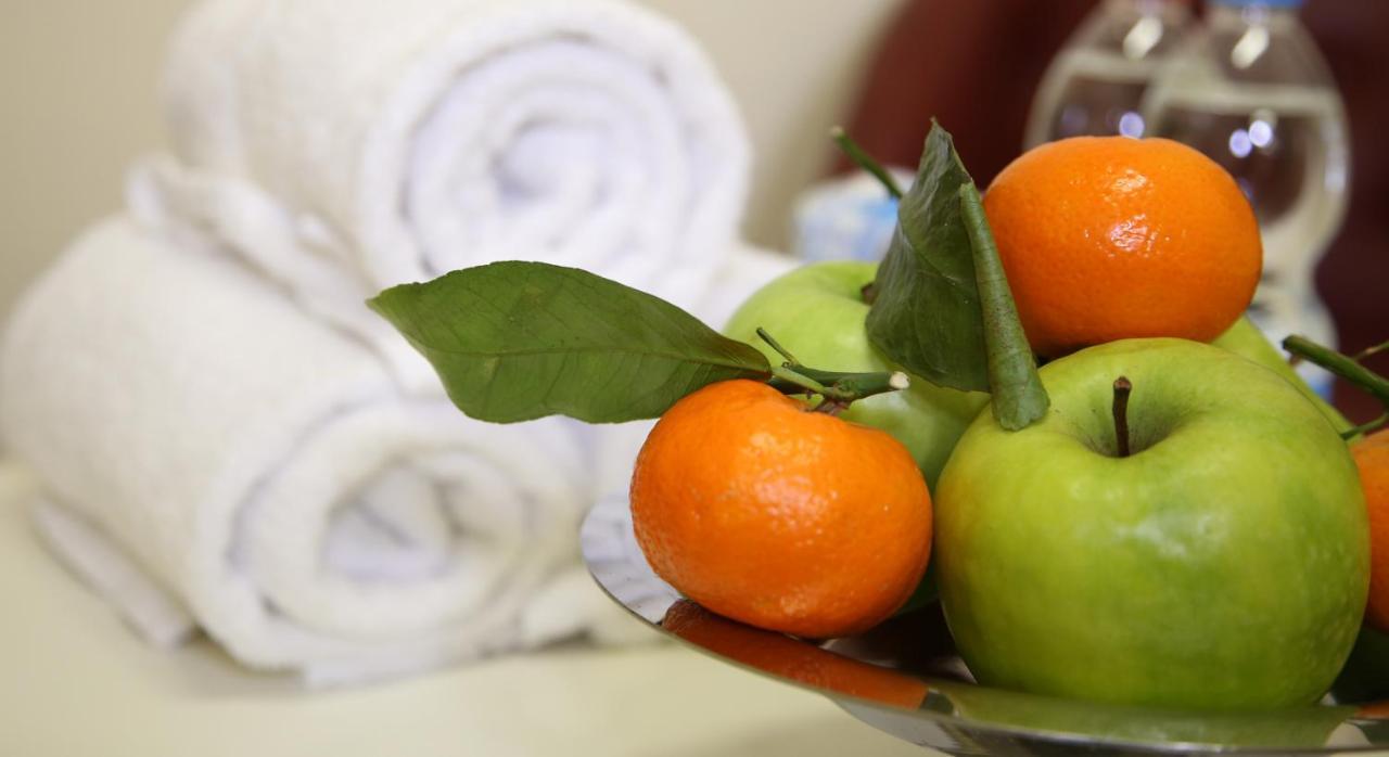 אוצאנו דל'אמיליה Phi Hotel Emilia מראה חיצוני תמונה