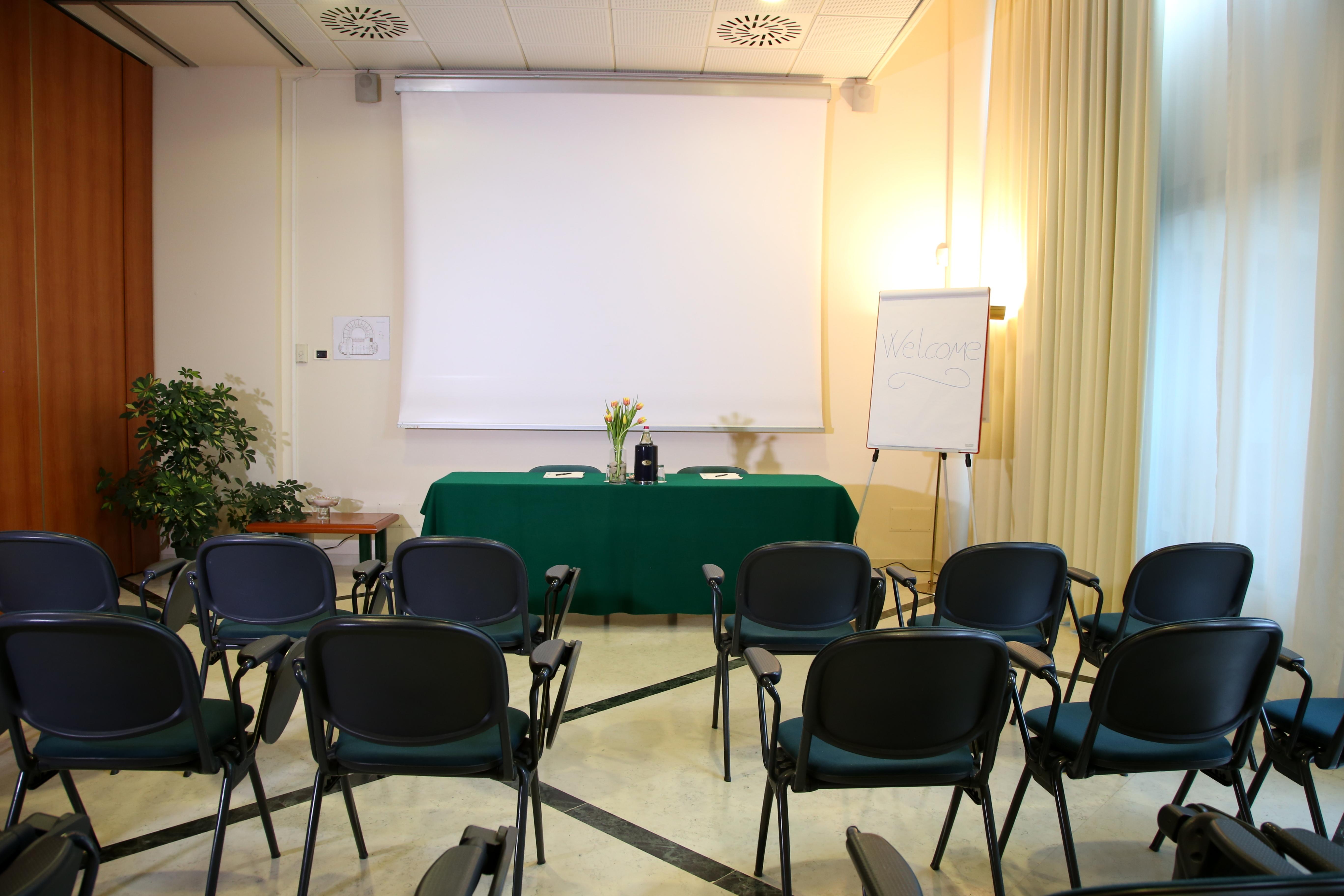 אוצאנו דל'אמיליה Phi Hotel Emilia מראה חיצוני תמונה